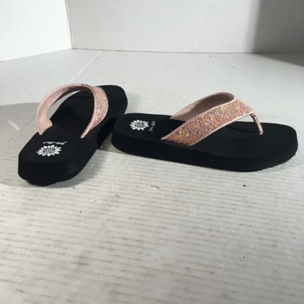 Yellow Box Girls Feliks Glitter Chunky Flip Flops